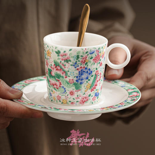 【万花呈瑞 盛世升平】繁花冰种玉瓷茶具套组/圆融杯/莲花杯主人杯/咖啡杯  徐建勇大师签章，繁花争艳 推感立体 迎光透亮，精美包装 gao端豪礼 商品图9