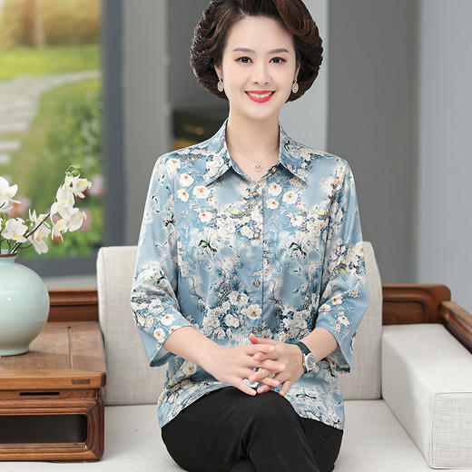 W592-1809-75-98 2025夏季新款杭州妈妈装真丝香云纱衬衫中老年洋气小衫时尚上衣 商品图3