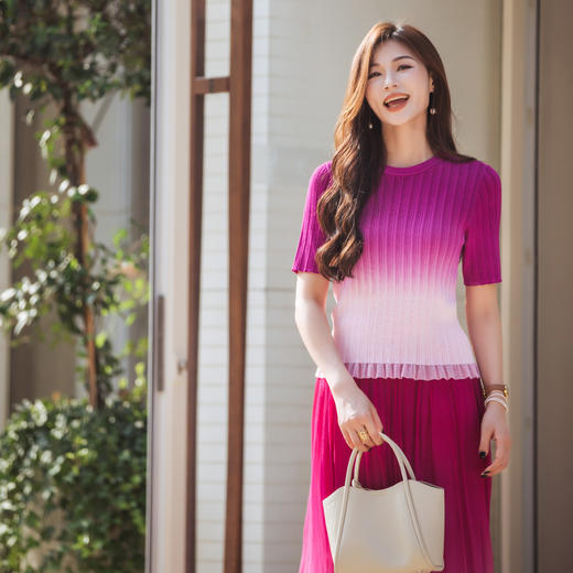 【林栖设计小店】【林栖推荐】【现货】渐变度假修身气质2025早秋新款多色上衣女N1953302 商品图7