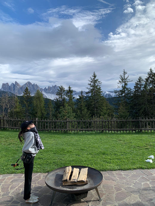 金蘑菇菇 《穿卫衣的女明星》·厚绒深秋版 / 秋冬卫衣外套修身短款 商品图6