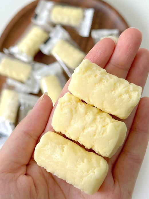 【切糕王子新疆奶疙瘩500g 】可以嚼着吃的新疆天山好牛奶🔥 只有0次和无数次的新疆奶疙瘩来了！这一口糯叽叽的奶香，简直是馋嘴党&健康党的双厨狂喜！ 商品图4