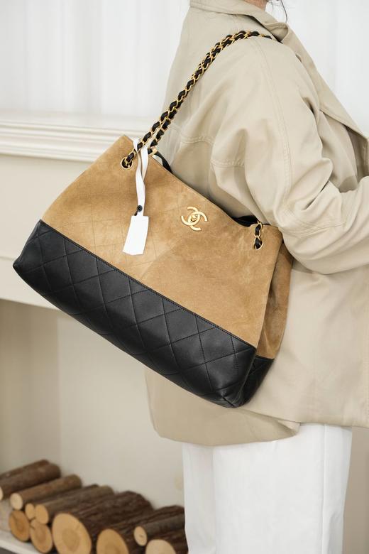 香奈儿  25A 高级手工坊 麂皮购物袋 大号（LZ） 商品图5