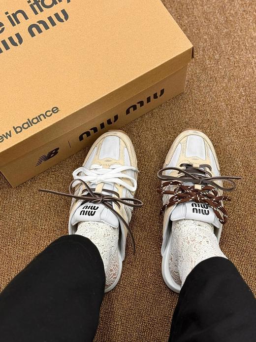 缪缪 XNEW BALANCE 530 缪缪|纽巴伦联名ss25春夏系列复古运动鞋半拖（ZX*DBG) 商品图5