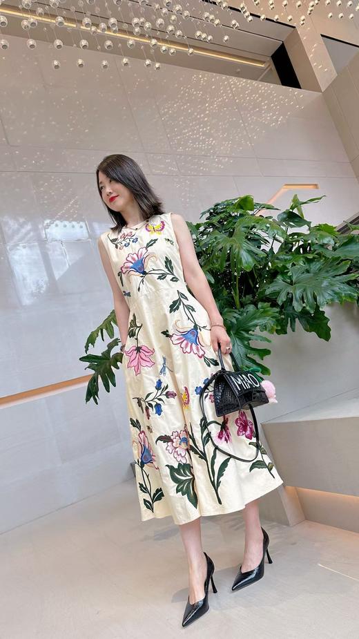 Westory2025年秋季极简尖头高跟软牛皮通勤百搭V口单鞋W25CE76201 商品图12