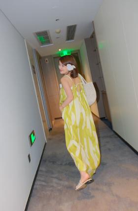 休闲——亚麻吊带裙