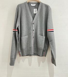 中性款長袖V领针织开衫毛衣022