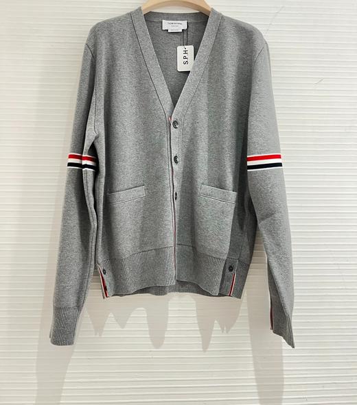 中性款長袖V领针织开衫毛衣022 商品图0