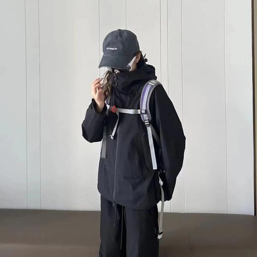 【小红书爆款】Schenvega情侣伯*和同款内胆可脱卸三合一冲锋外套E99-2688 商品图1