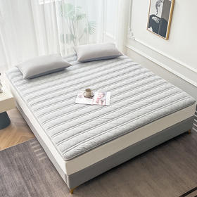 10楼宝缦 牛奶雕花绒大豆混合床垫 180*200 吊牌价1280元 活动价599/条