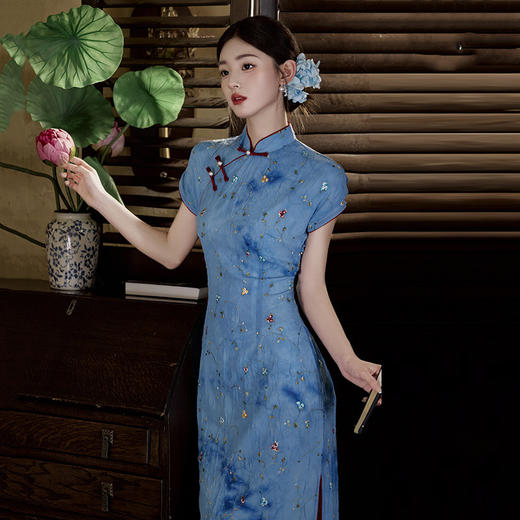 SC21787中式蓝色改良旗袍女夏季2025新款日常可穿高级感国风刺绣连衣裙 商品图2