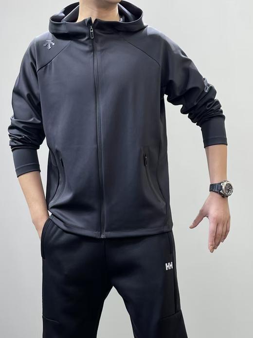 点此购买 迪桑特TRIATHLON系列春秋季男士连帽拉链外套 qk 326282 商品图6