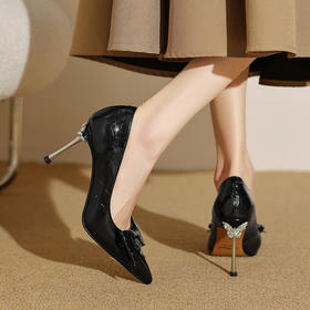 【预售5天】优雅尖头高跟鞋女新款水钻铁跟蝴蝶结单鞋宴会鞋ZF&25025