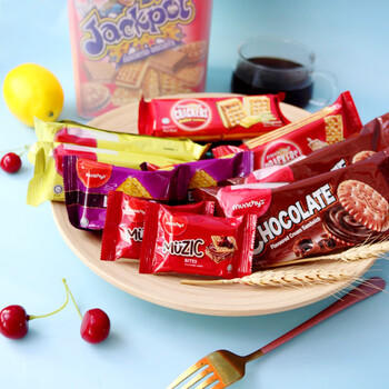 马奇新新进口饼干罐装700g休闲零食大礼包多口味礼盒独立小包分享装 /休闲食品 /饼干 /夹心饼干 商品图1