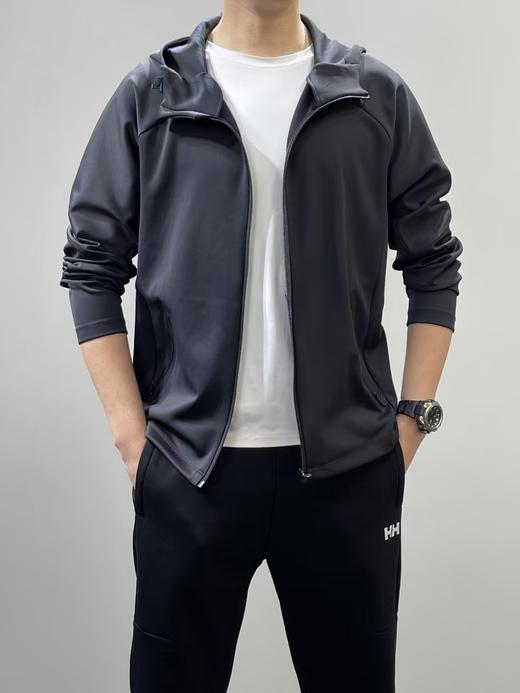 点此购买 迪桑特TRIATHLON系列春秋季男士连帽拉链外套 qk 326282 商品图5