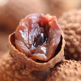 ♥️肉厚核小的仙香糯荔枝干 ·新鲜荔枝 · 古法烘烤 · 🙅‍♂️不添加防腐剂、香精等🙅‍♂️不熏硫🙅‍♂️不加糖，每颗荔枝干都是自然的香甜（冷藏保存）