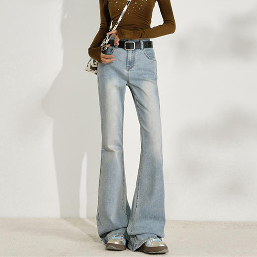 馥迦水洗蓝微喇牛仔裤 商品图1