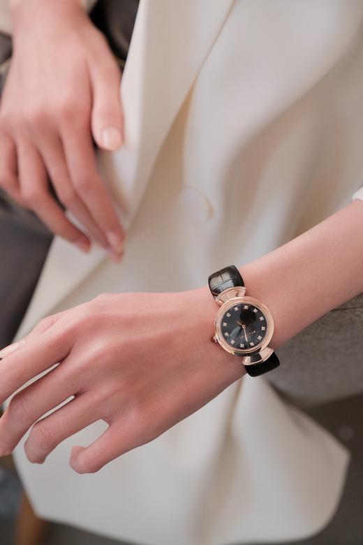 意大利著名奢华珠宝品牌宝格丽推出的DIVAS’ DREAM女士石英腕表（ZT*SH） 商品图2