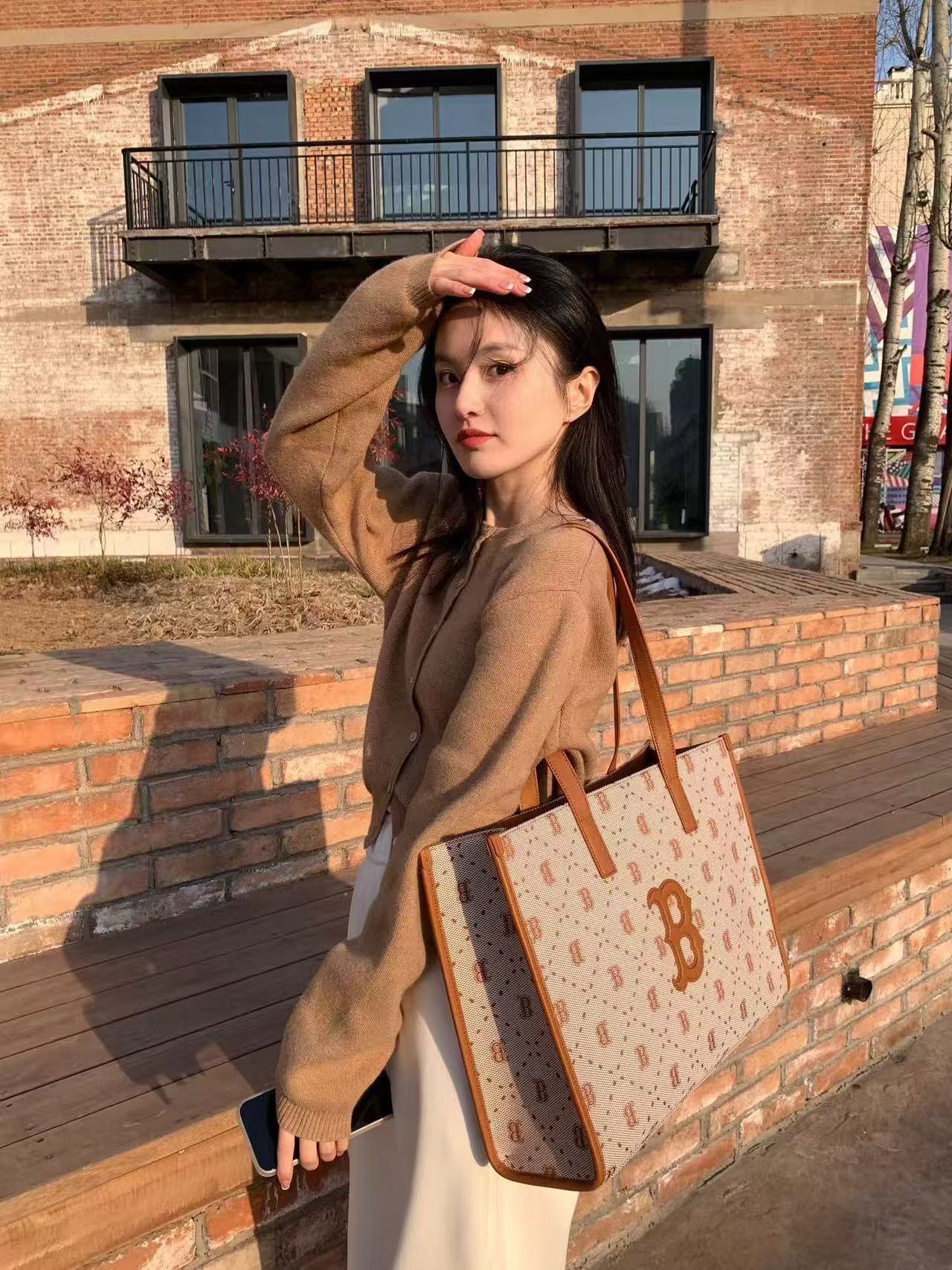 高级感 大容量！复古钻石托特包！