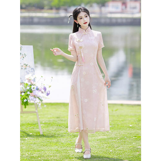LSB3953 淡粉色旗袍2025新款夏季改良年轻款少女新中式奥黛国风女装连衣裙 商品图4
