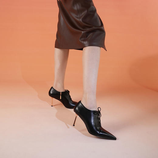 Westory2025年秋季镂空尖头高跟踝靴通勤百搭深口单鞋W25CM76651 商品图7