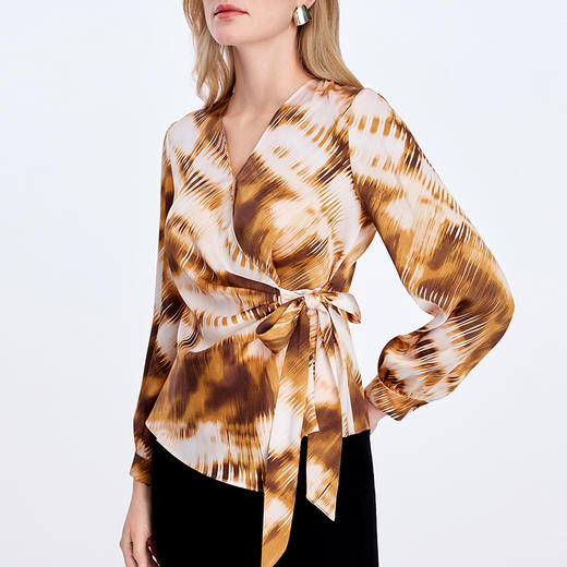 EITIE爱特爱茶歇随性慵懒小上衣8313010 商品图5