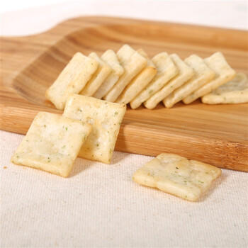 乐吧非油炸薯片热门商品休闲零食混合口味装 200g（ 50g*4包） /休闲食品 /膨化食品 /薯片 商品图6