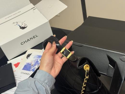 D080651可以斜挎也可以单肩背噢黑金口盖公文包 商品图5