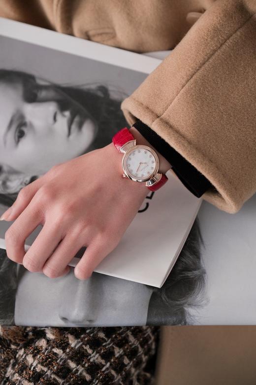 意大利著名奢华珠宝品牌宝格丽推出的DIVAS’ DREAM女士石英腕表（ZT*SH） 商品图8