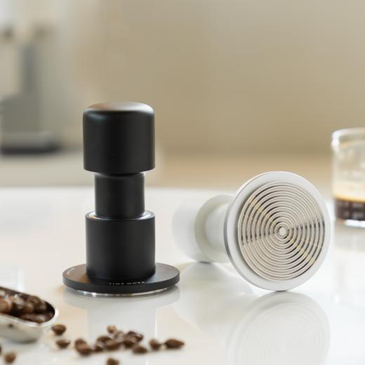 【新品】泰摩 寸拳冲击粉锤意式咖啡机手压粉锤58.4mm平底/螺纹底压粉器 省力回弹 商品图10