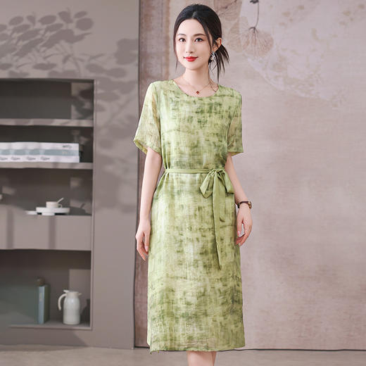 GYYays5259时尚妈妈款冰丝连衣裙女夏季2025新款高端中老年妈妈夏装洋气裙子 商品图2