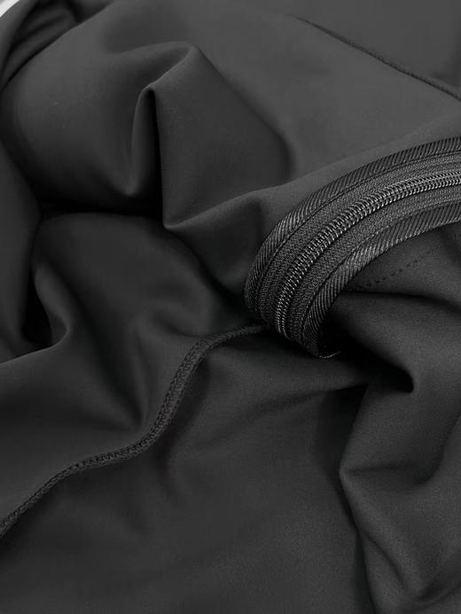 点此购买 迪桑特TRIATHLON系列春秋季男士连帽拉链外套 qk 326282 商品图14