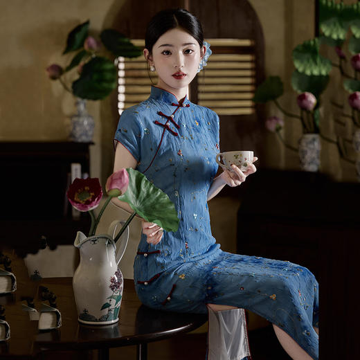 SC21787中式蓝色改良旗袍女夏季2025新款日常可穿高级感国风刺绣连衣裙 商品图3