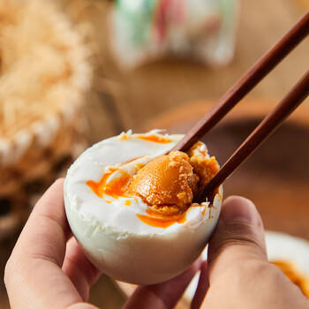 红太阳 高邮正宗咸鸭蛋奎级 20枚*65g 礼盒装 高邮特产咸淡适中  /休闲食品 /蛋类制品 /鸭蛋类 商品图1