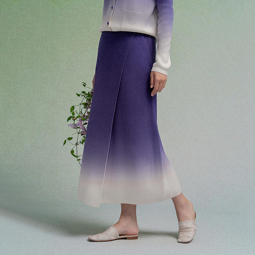 【林栖设计小店】生活在左渐变毛织半身裙度假修身气质层次2025早秋新款多色裙子女1953272 商品图0