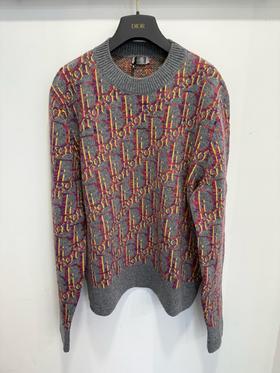 中性款圆领长袖針織提花毛衣010