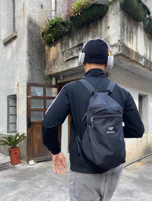 Arcteryx始祖鸟 Index 15L 休闲大容量双肩包 男女同款情侣款（SS） 商品图8