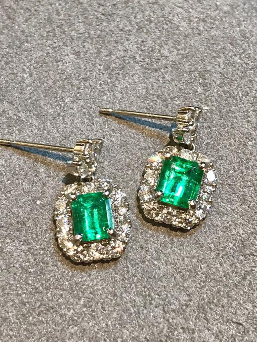 1.579ct刻面祖母绿耳坠 商品图4