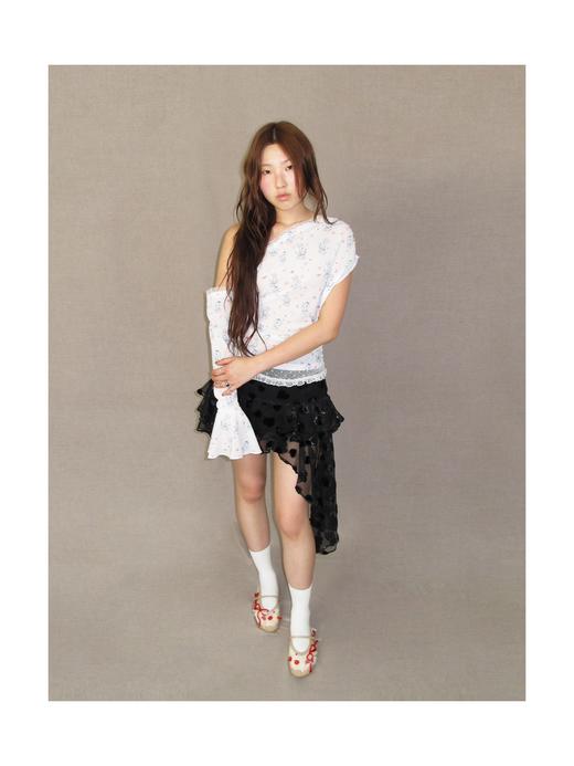 Kaiy Xiao 早秋系列 满月小兔子斜肩长袖 商品图1