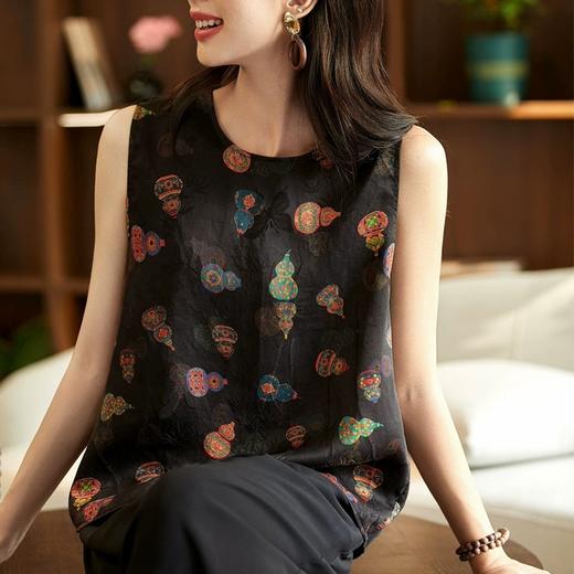 「福芦」花萝红云纱国风小衫【3-5天发货】 ， 纯植物染色+手工晾晒工艺，八宝葫芦纹，美炸了！ 商品图0