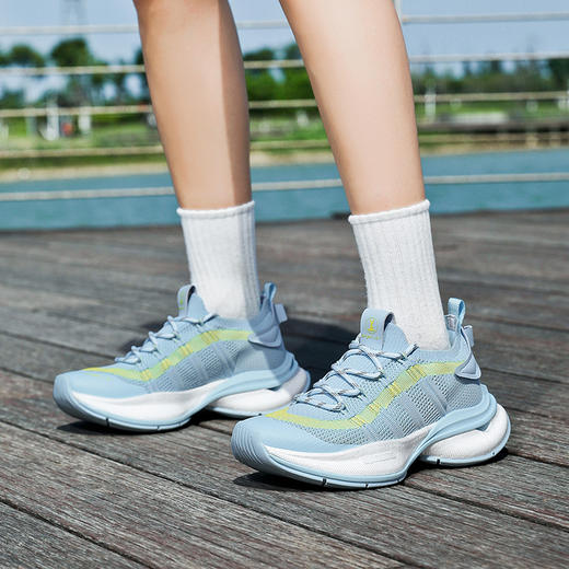 热卖中！！建议拍大一码！【奥特莱斯线下专柜有售】简届扶摇爆米花缓震运动老爹鞋（男女同款） 商品图12