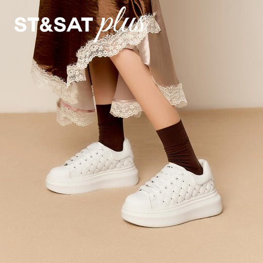 星期六时尚百搭菱格铆钉小白鞋SSD3112041 商品图1