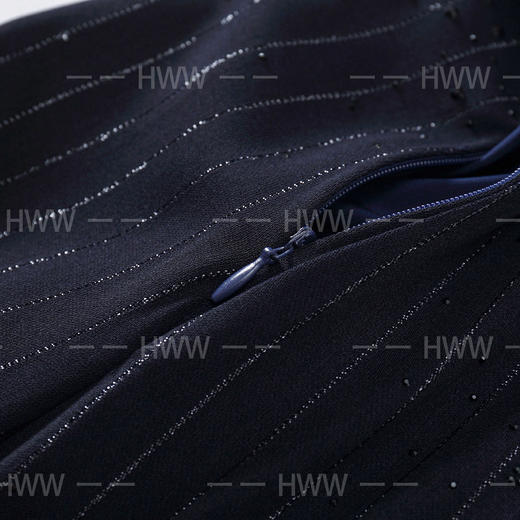 【赫尔温】设计款墨蓝色时尚收腰显瘦连衣裙DHZFF52036 商品图3