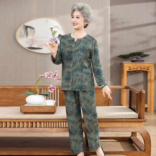 中老年人棉绸睡衣套装，妈妈长袖绵绸两件套奶奶装开衫人造棉家居服TH-8024 商品图2