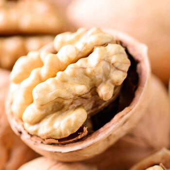 果夫子阿克苏185原味生纸皮核桃薄皮5斤休闲零食坚果送夹子礼盒装 /休闲食品 /坚果炒货 /核桃 商品图2