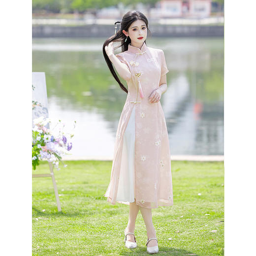 LSB3953 淡粉色旗袍2025新款夏季改良年轻款少女新中式奥黛国风女装连衣裙 商品图2