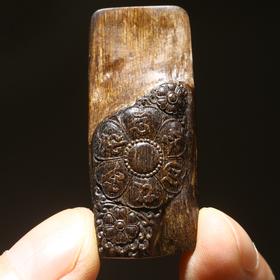 BC.LT5-8.5-8  加里曼丹沉水(六字真言)挂件 ，6.2g