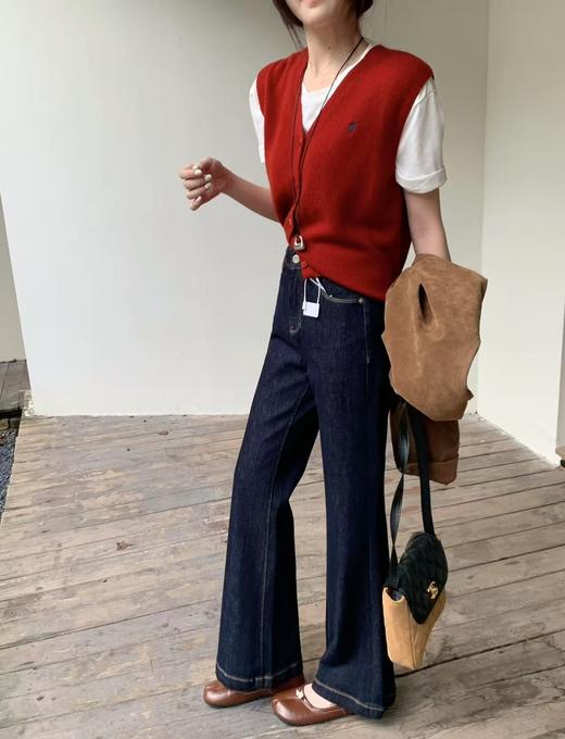 2025秋季新款微喇裤！巨显瘦
设计感复古蓝微喇牛仔裤！ 商品图0