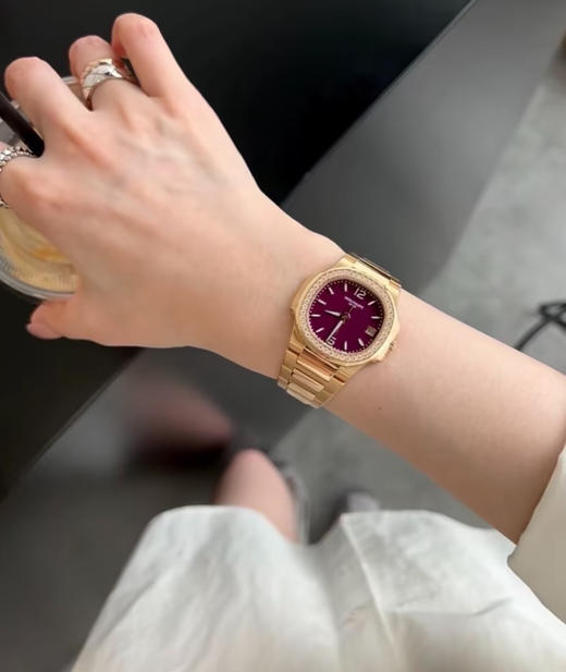 新款百达翡丽最美鹦鹉螺真钻版32尺寸超薄石英女士腕表！（ZT*SH） 商品图6