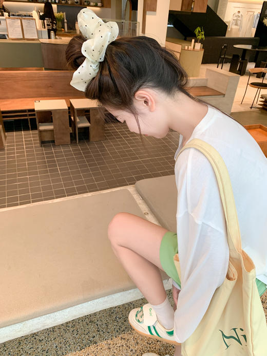 <曾小咸推荐>现货秒杀！卖完不补 ！微信打折价！百搭梨子圆领长袖 日常109.99 立减50 秒杀59.99！ 商品图10