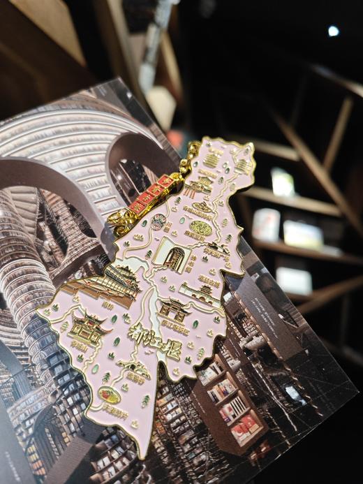 钟书阁文创拍立得旅行箱流沙冰箱贴深圳都江堰旅行打卡礼物系列 商品图1